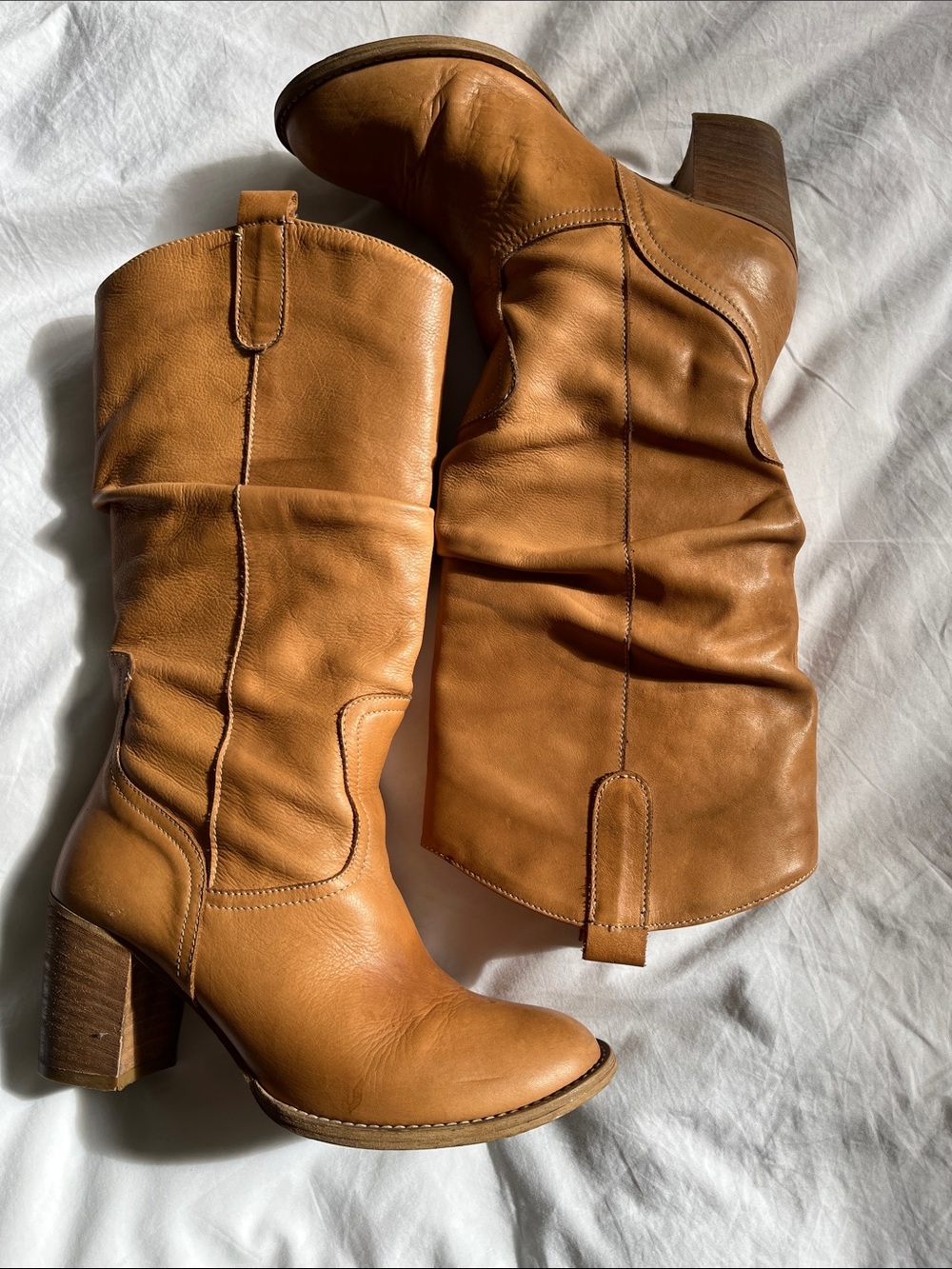 Lavorazione Artigiana made in Italy tanbeige wrinkled slouchy heeled cowboy boot